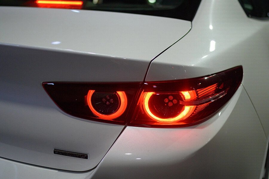 Mazda 3 Premium 2023 - Hình 8
