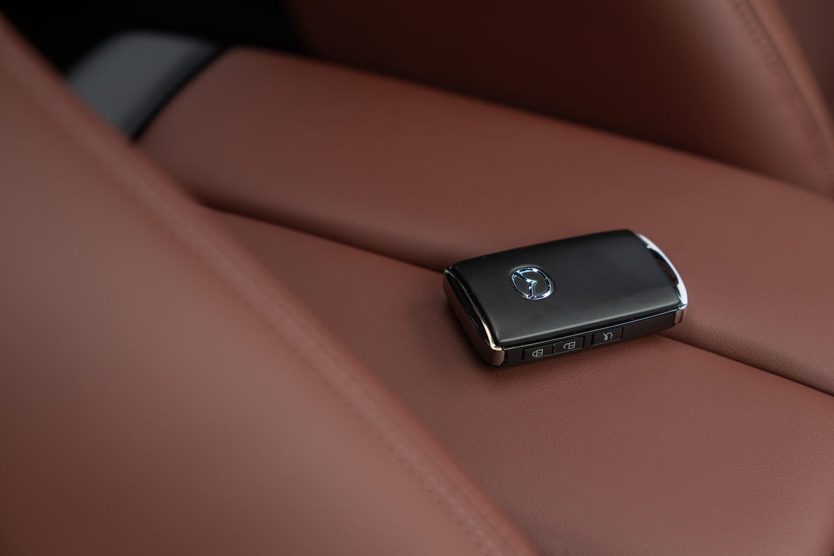 new-mazda-cx-8-1147-9